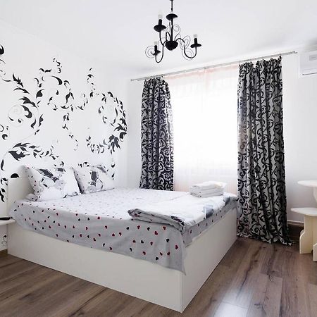 Best Rest Suites Oldenburg Bagian luar foto